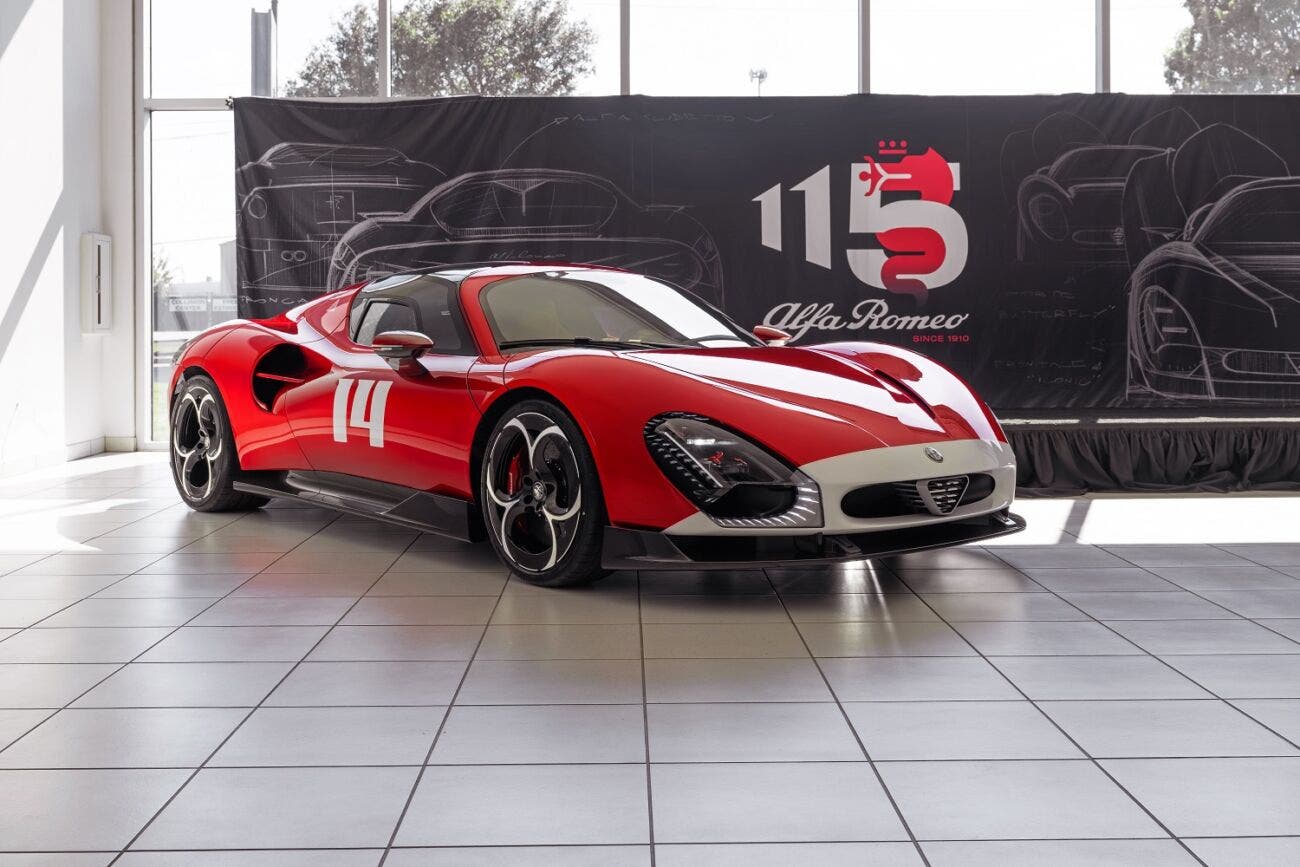 Nuova Alfa Romeo 33 Stradale Texas