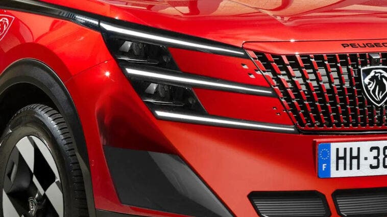 Nuova Peugeot 2008