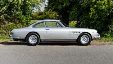 Ferrari 330 GT 2+2