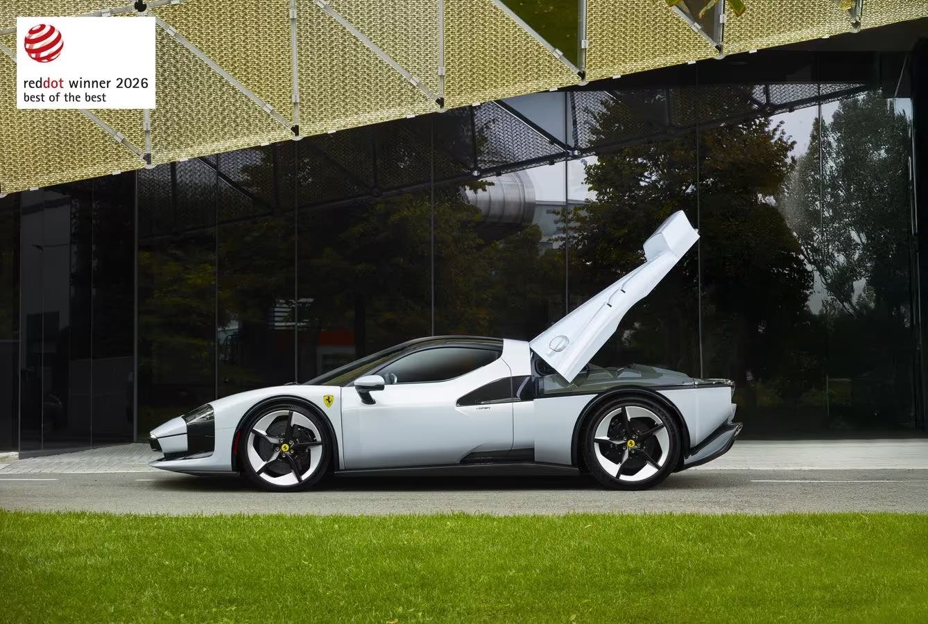 Ferrari SC40