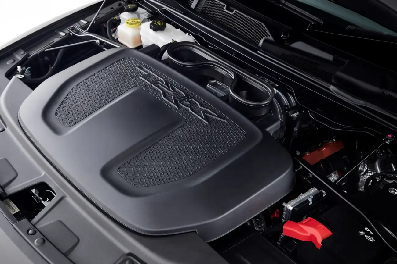 stellantis v8 hemi