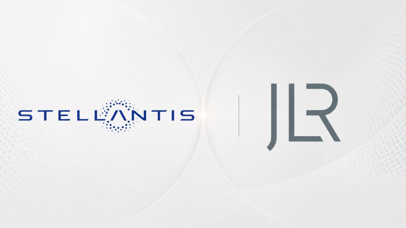 Due loghi, Stellantis e Jaguar Land Rover, affiancati su sfondo bianco