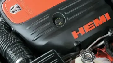 stellantis v8 hemi