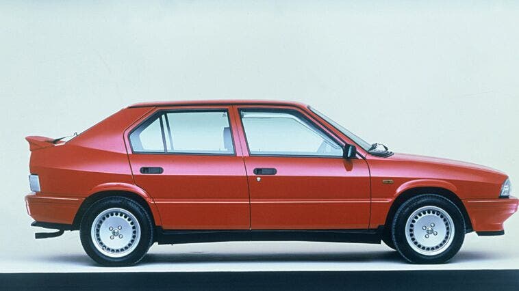 Alfa Romeo 33