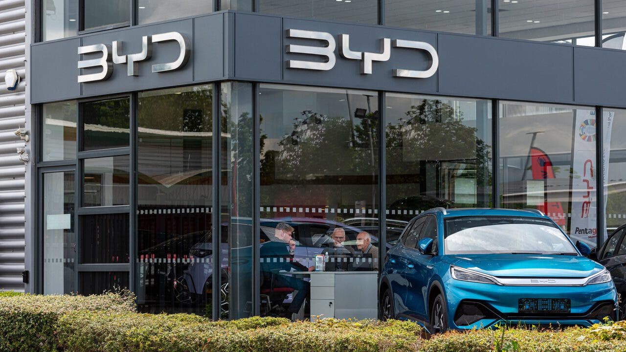 BYD showroom