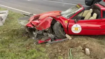 Ferrari 208 GTS Turbo