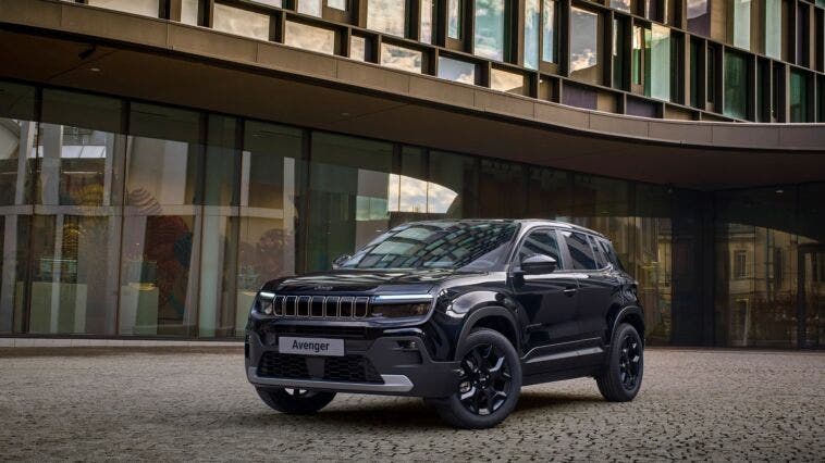 Jeep Avenger Black Edition