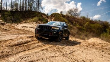 Jeep Grand Cherokee 2027 Trailhawk