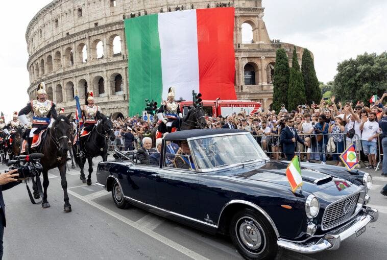 Lancia Flaminia Presidenziale e Sergio Mattarella