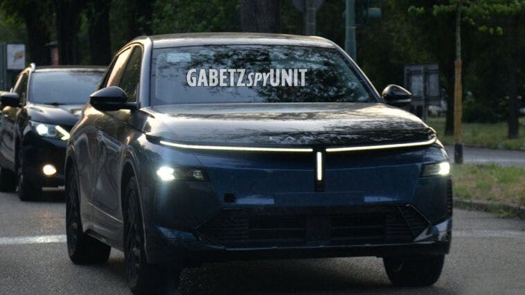 Nuova Lancia Gamma
