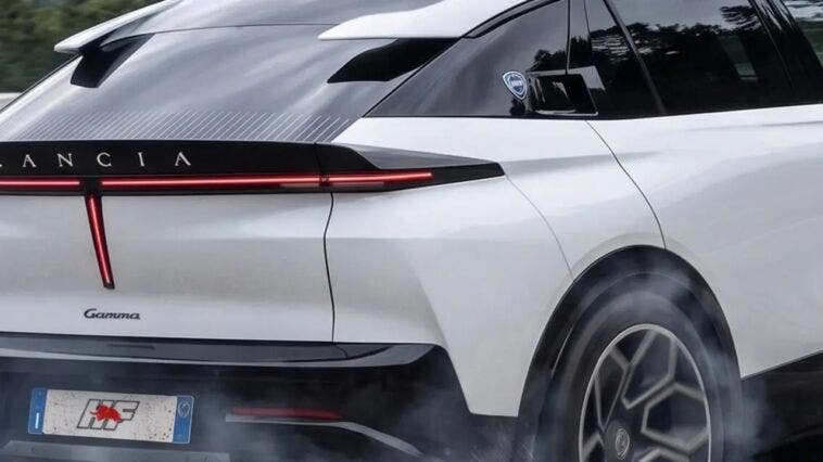 Nuova Lancia Gamma HF