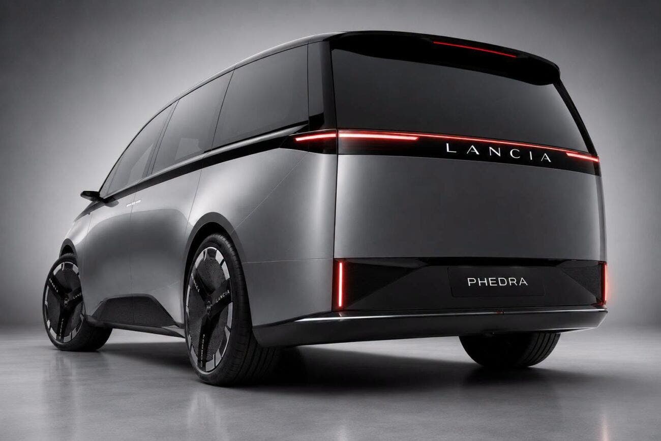 Nuova Lancia Phedra