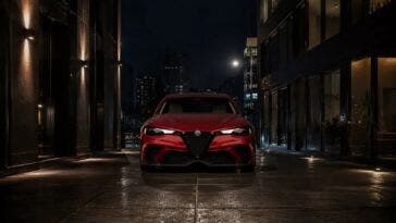 Alfa Romeo Giulia Hawk Edition