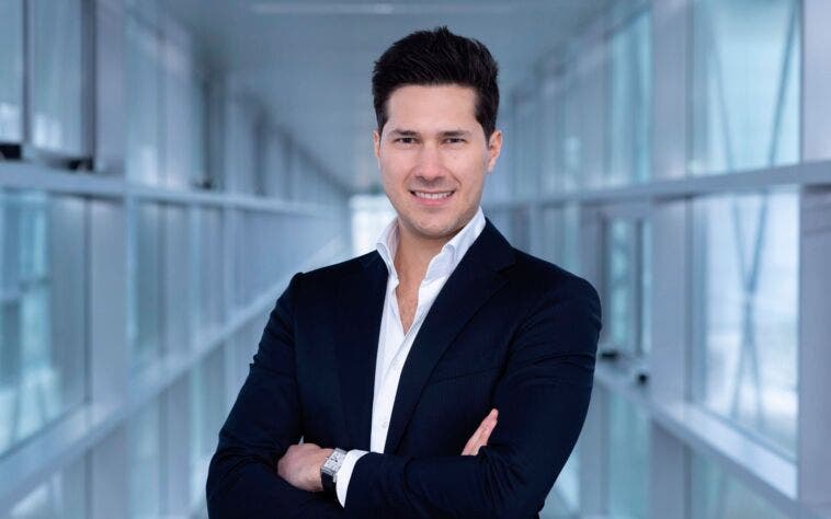 David Saravia