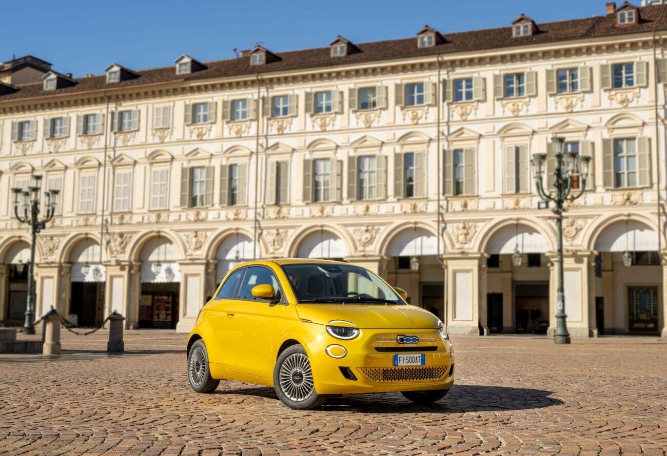 Fiat 500 Ibrida