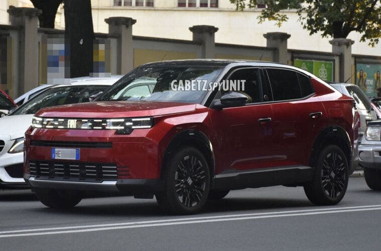 Fiat Grizzly Fastback RED Edition Hybrid