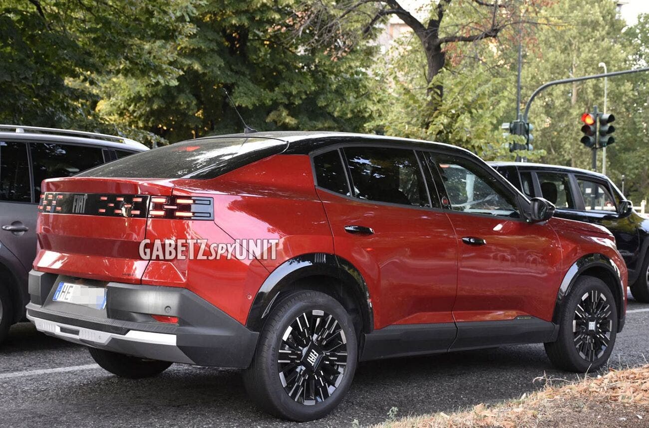 Fiat Grizzly Fastback RED Hybrid 