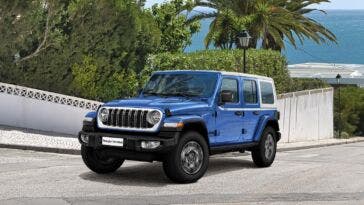 Jeep Wrangler Whitecap