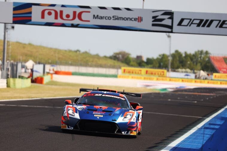 #18 - LP Racing - Luca PIRRI - Celia MARTIN - Maserati GT2