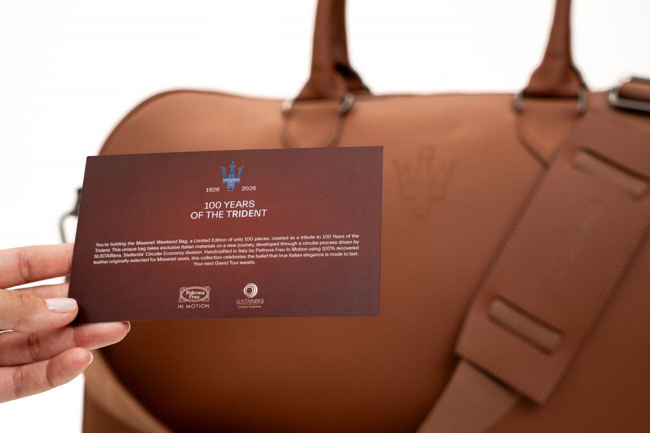 Maserati e Poltrona Frau In Motion lanciano 100 Weekend Bag numerate in pelle recuperata: un accessorio artigianale che celebra il Tridente