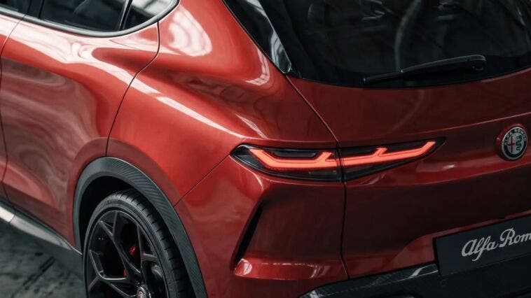 Nuovo Alfa Romeo C-SUV