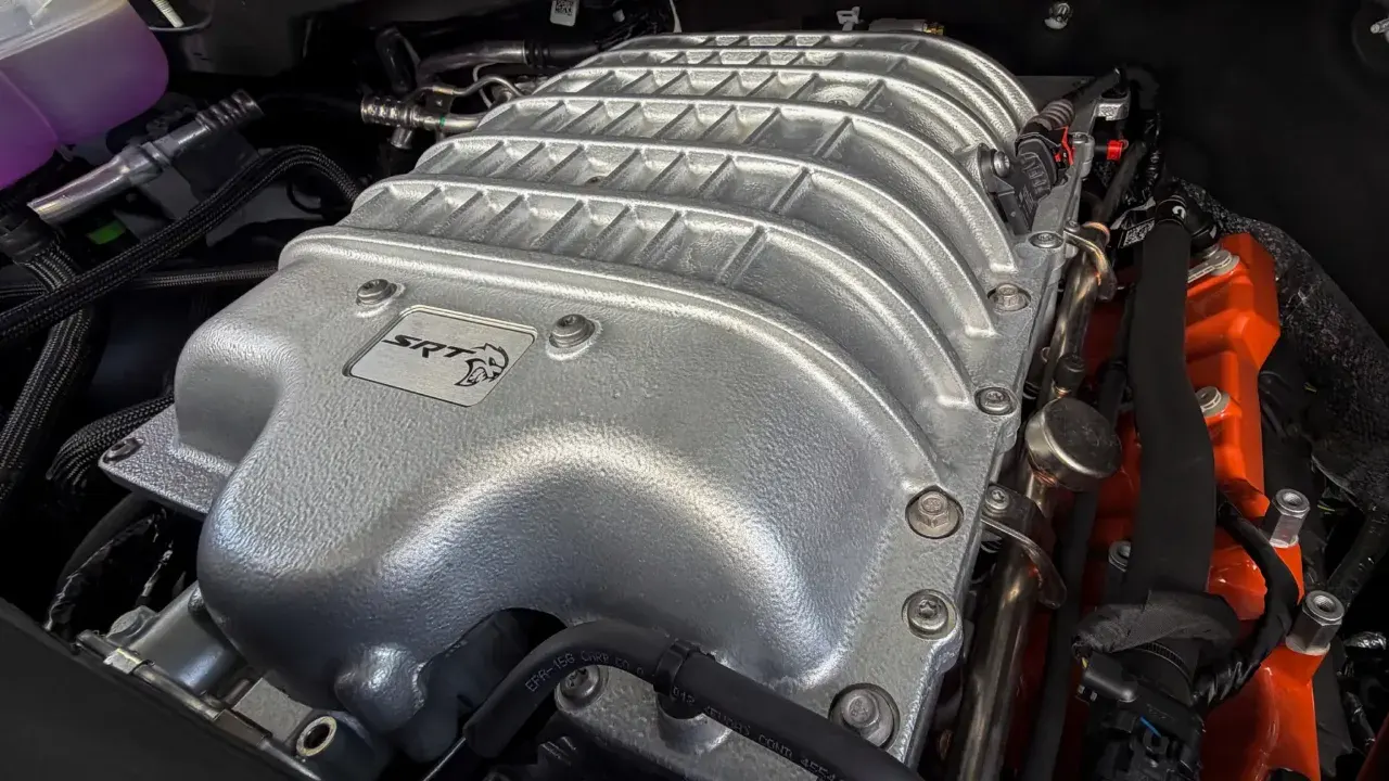 motore v8 RAM