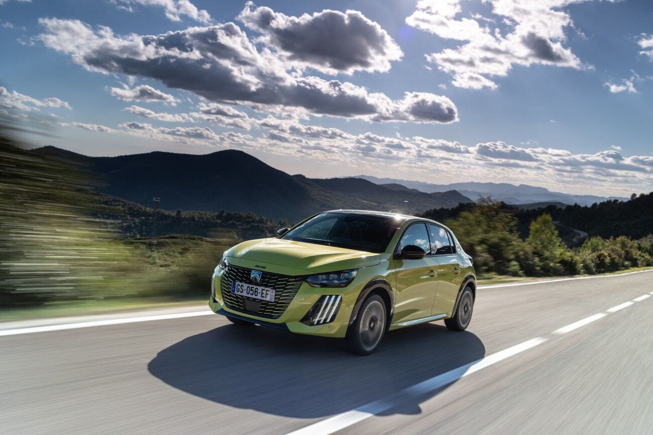 Peugeot 208