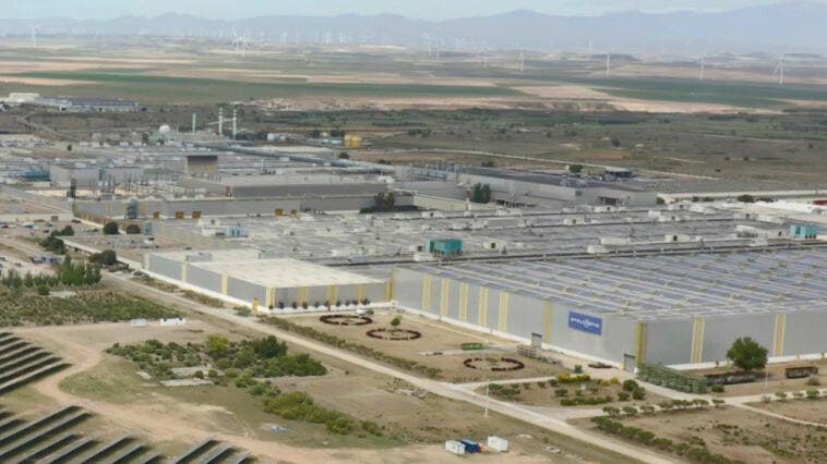 stellantis catl gigafactory