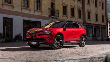 Alfa Romeo Junior Ibrida Sport Speciale