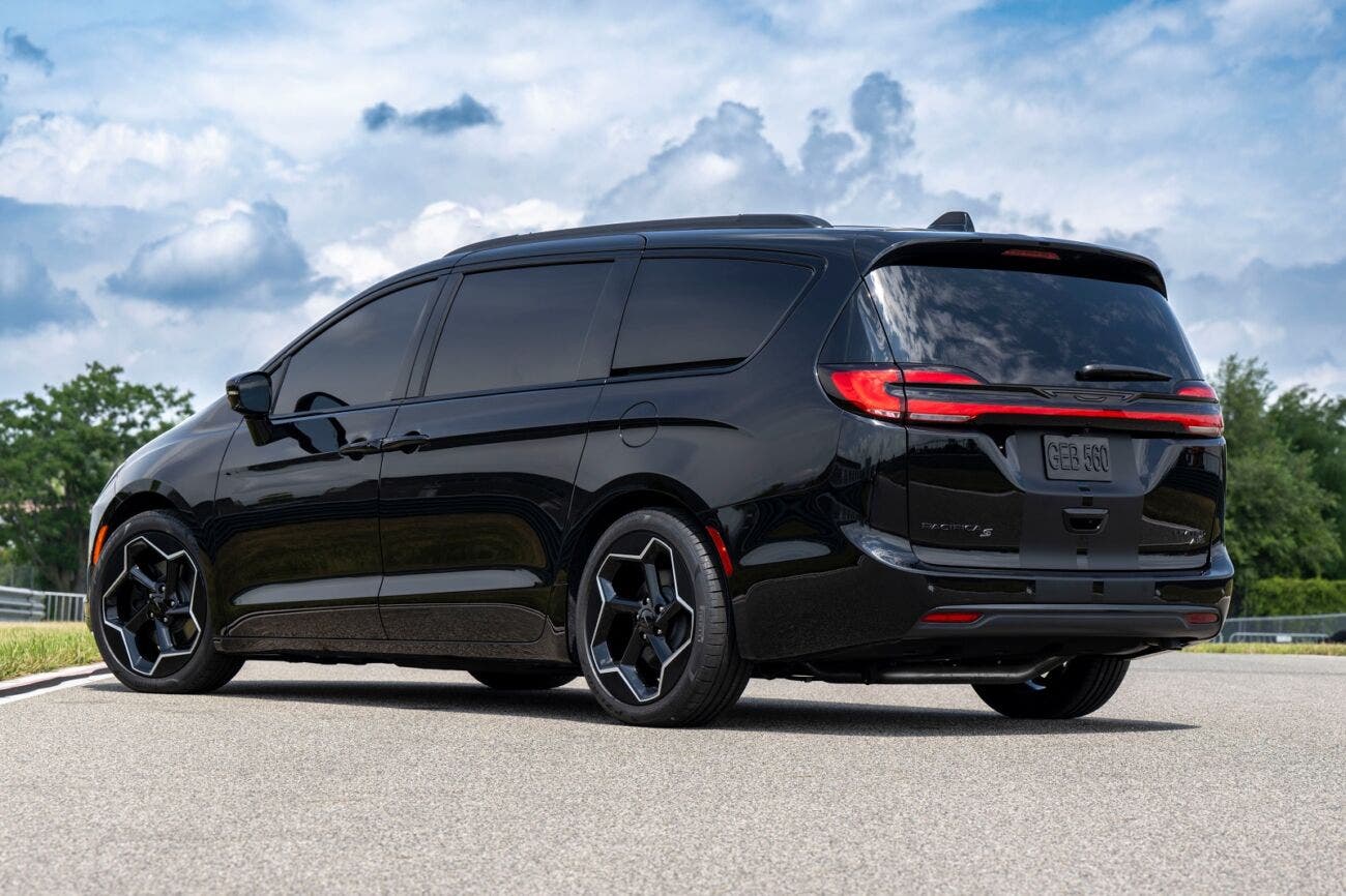 2027 Chrysler Pacifica Limited S Factory Concept