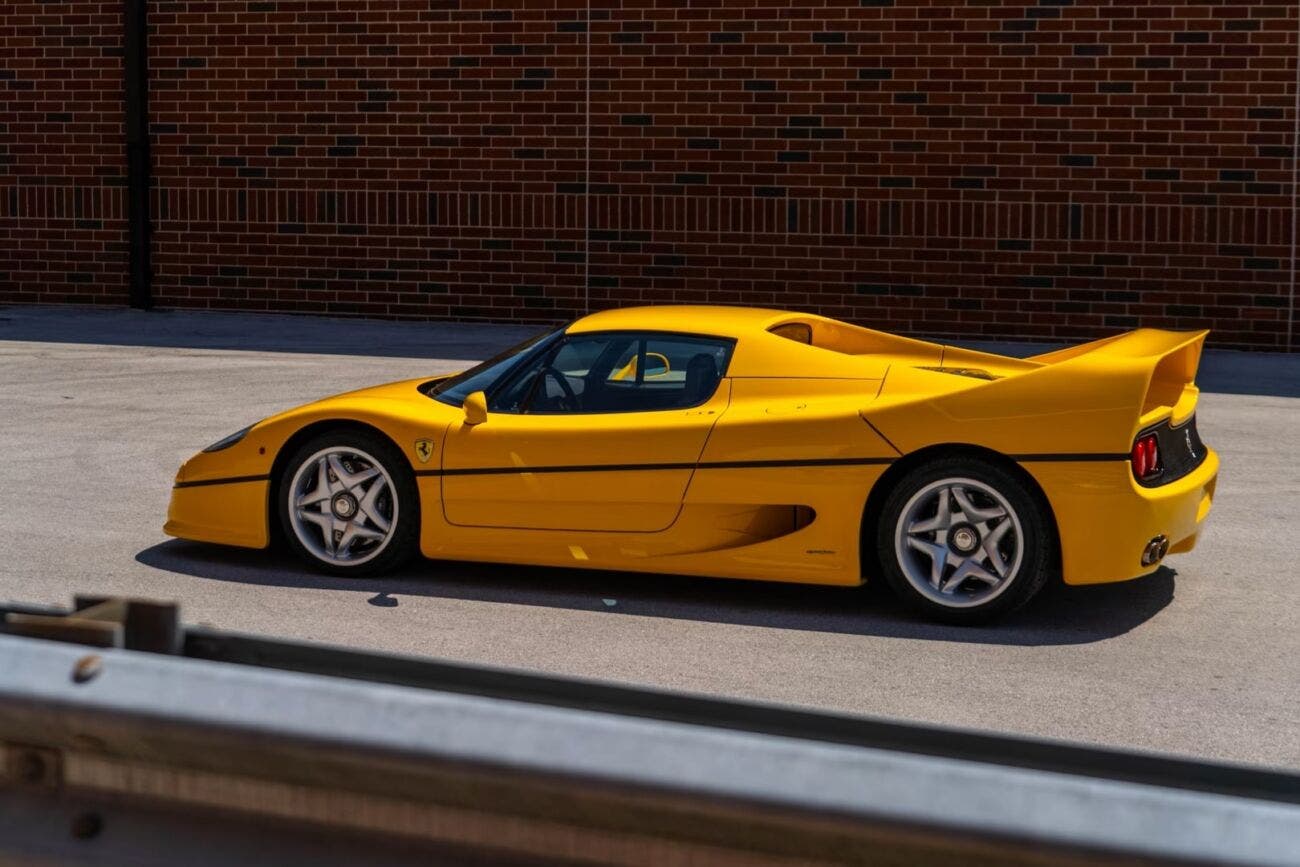 Ferrari F50 Giallo Modena