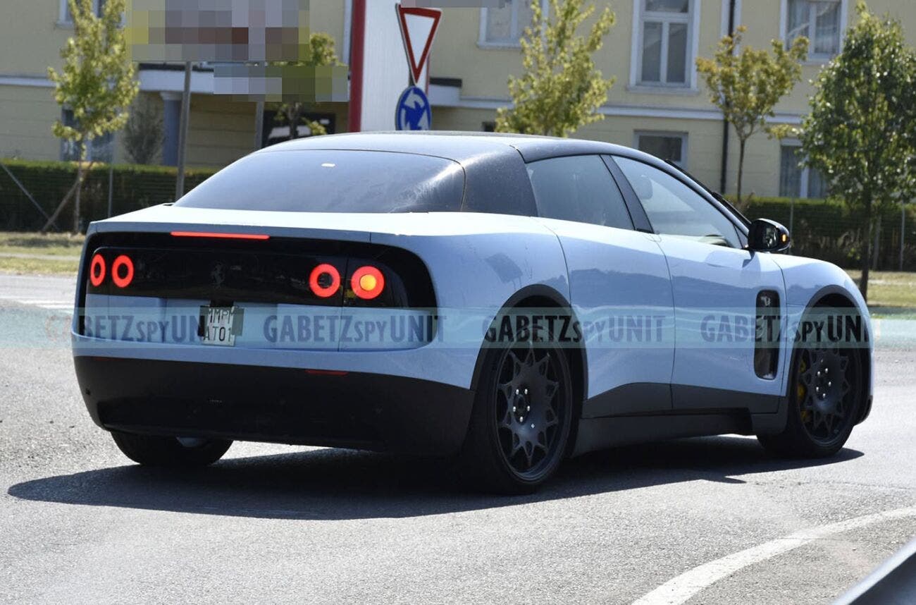 Ferrari Luce
