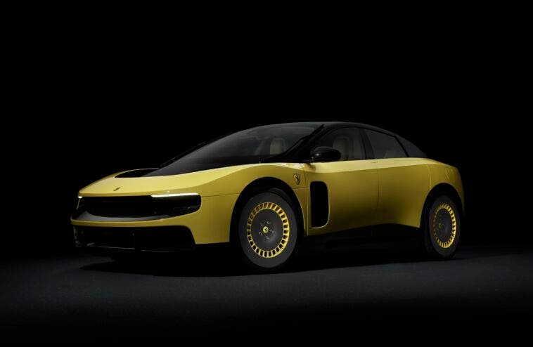 Ferrari Luce