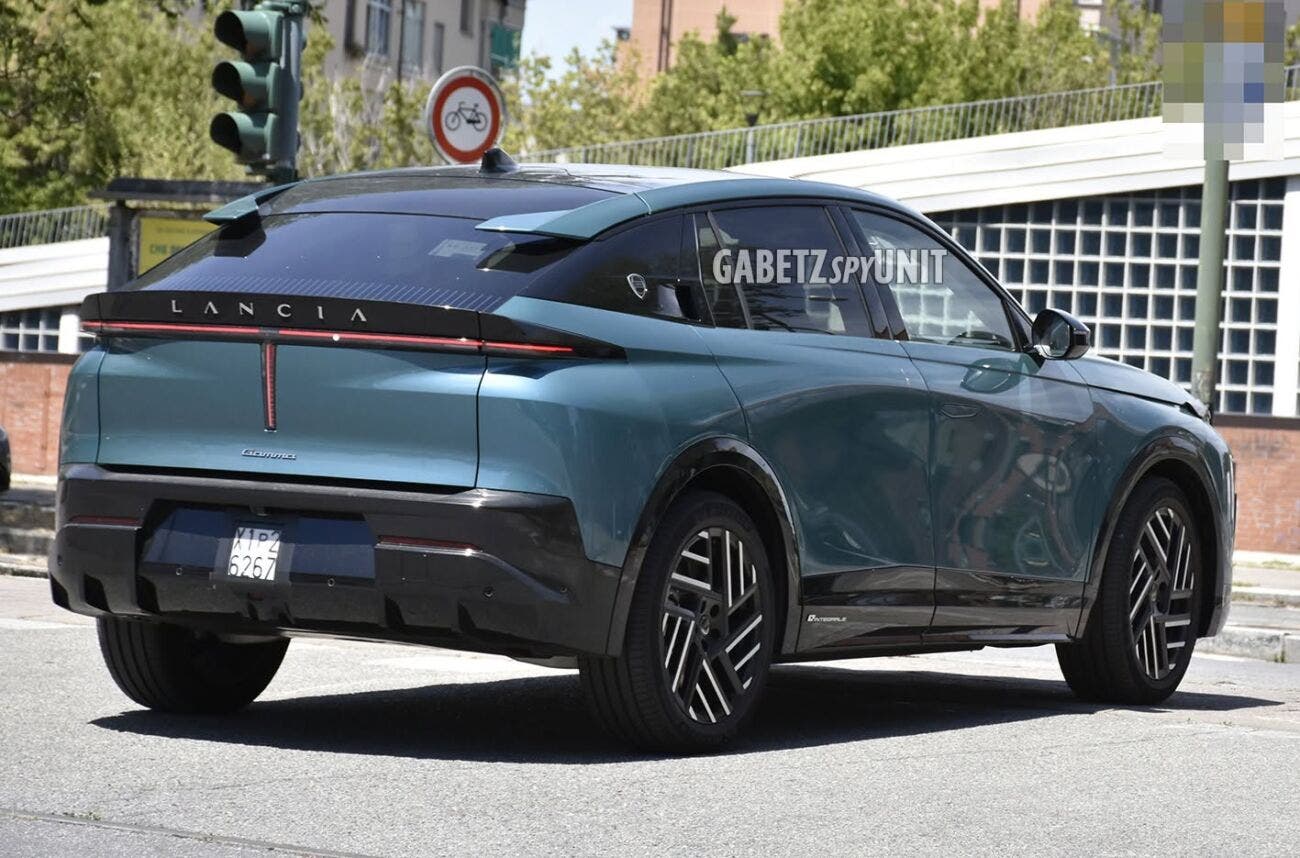 Nuova Lancia Gamma