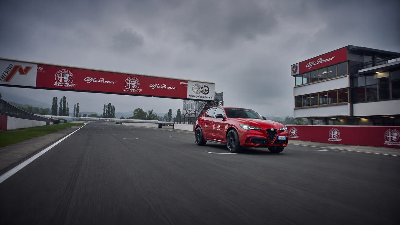 alfa romeo Stelvio Quadrifoglio