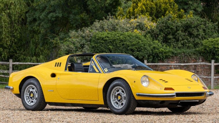 Dino246