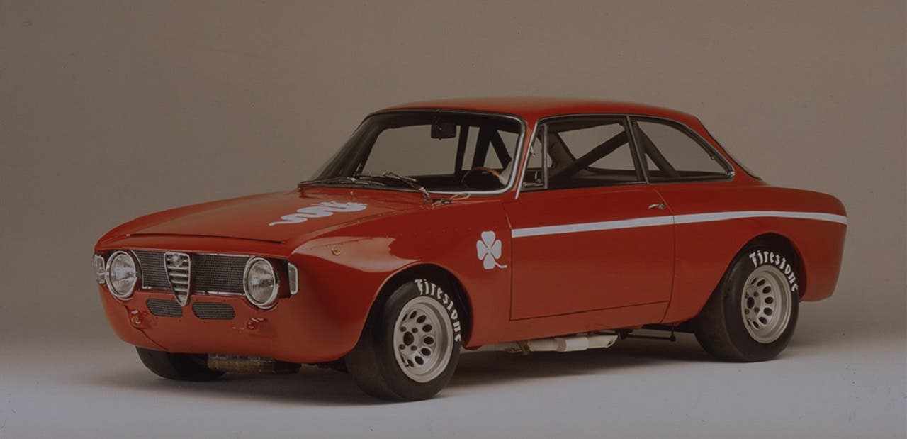 Alfa Romeo Giulia GT 1300 Junior compie 60 anni: il 26 settembre 1966 nasceva una leggenda - ClubAlfa.it