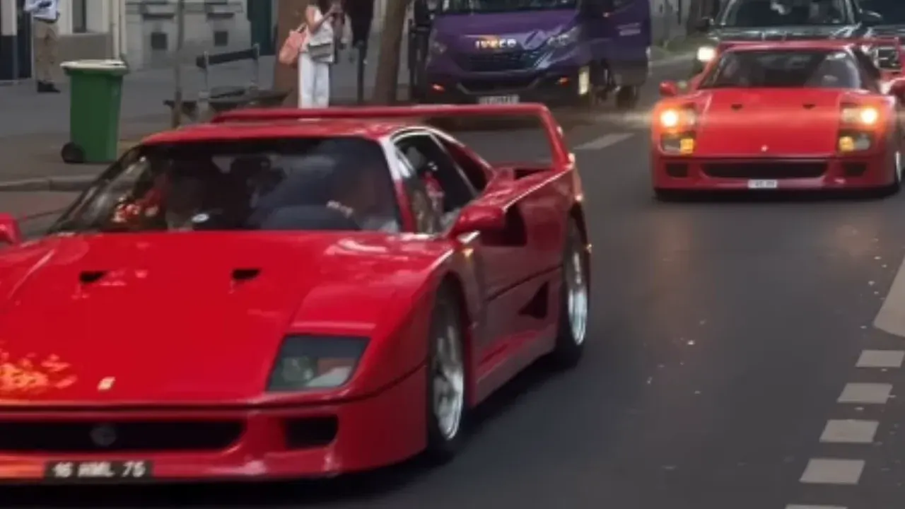 Ferrari F40 a parigi