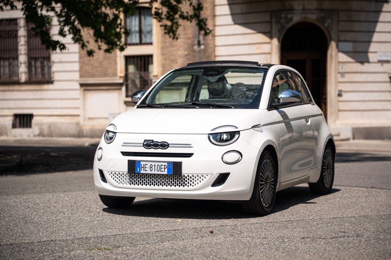 Fiat 500 Hybrid Dolcevita