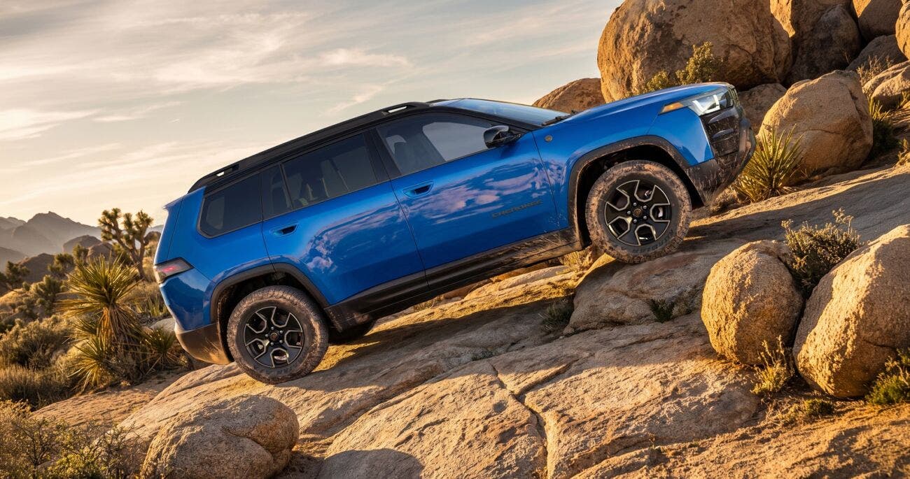 2027 Jeep Cherokee Trailhawk Side Profile