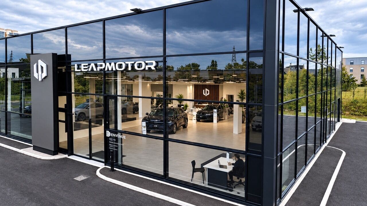 Leapmotor invade l’Europa: superati i 1.000 concessionari grazie alla spinta di Stellantis