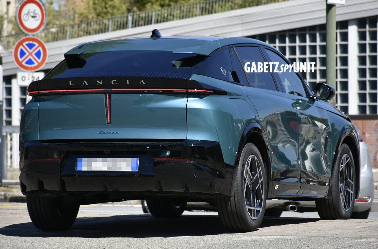 Nuova Lancia Gamma HF Line con motore a combustione 