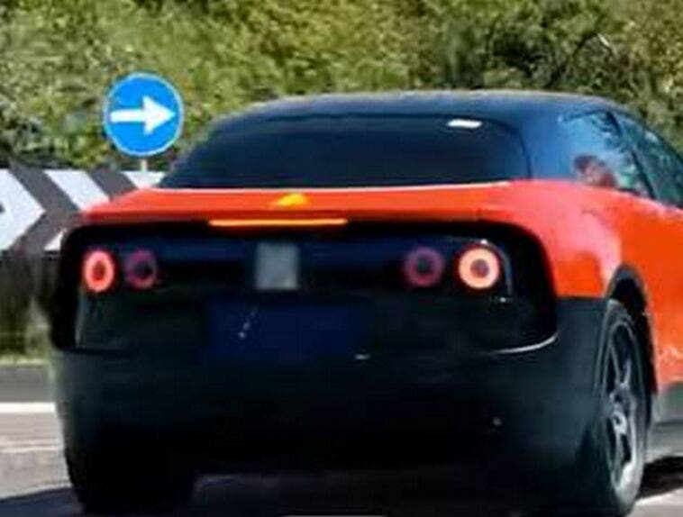 Ferrari Luce muletto