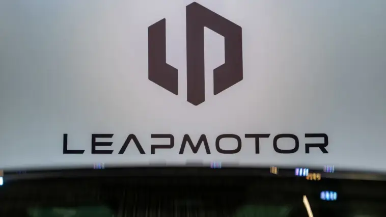 leapmotor badge