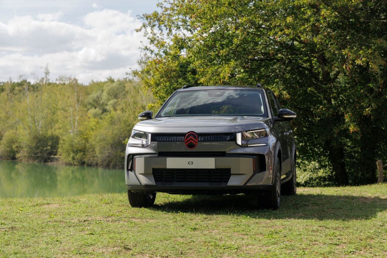 Citroën outdoor advertisement