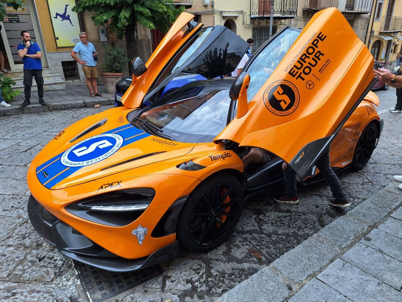 Supercar in Sicilia
