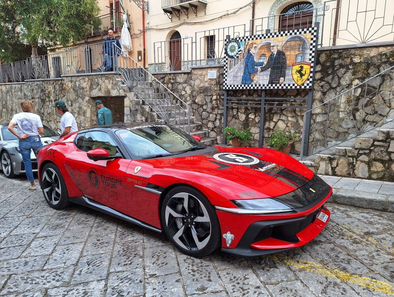 Supercar in Sicilia