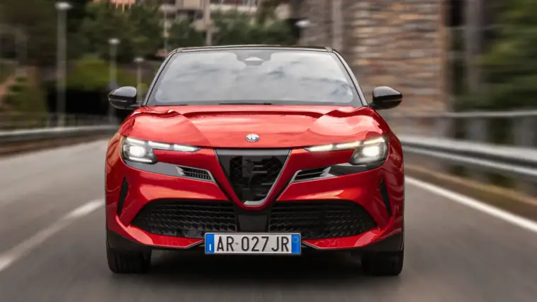 Alfa Romeo Junior 2027