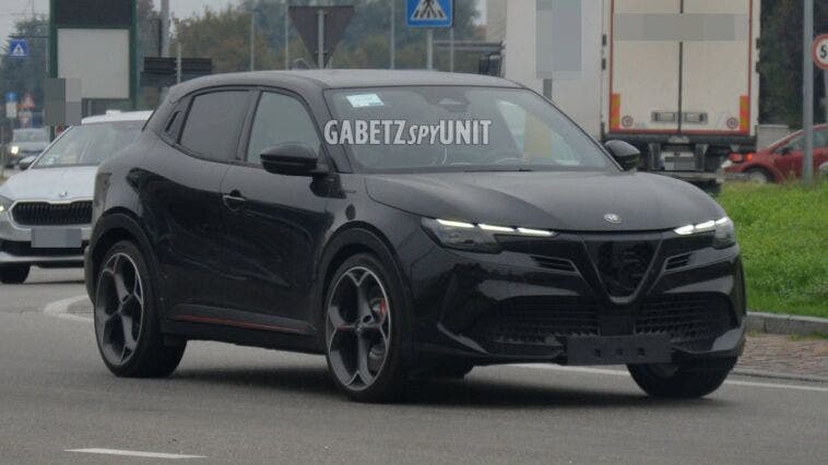Alfa Romeo Junior MY27