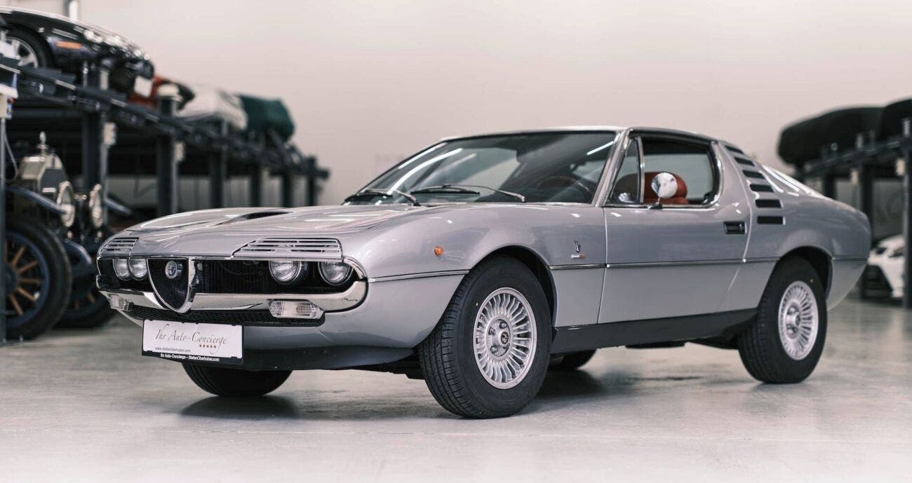 Alfa Romeo Montreal